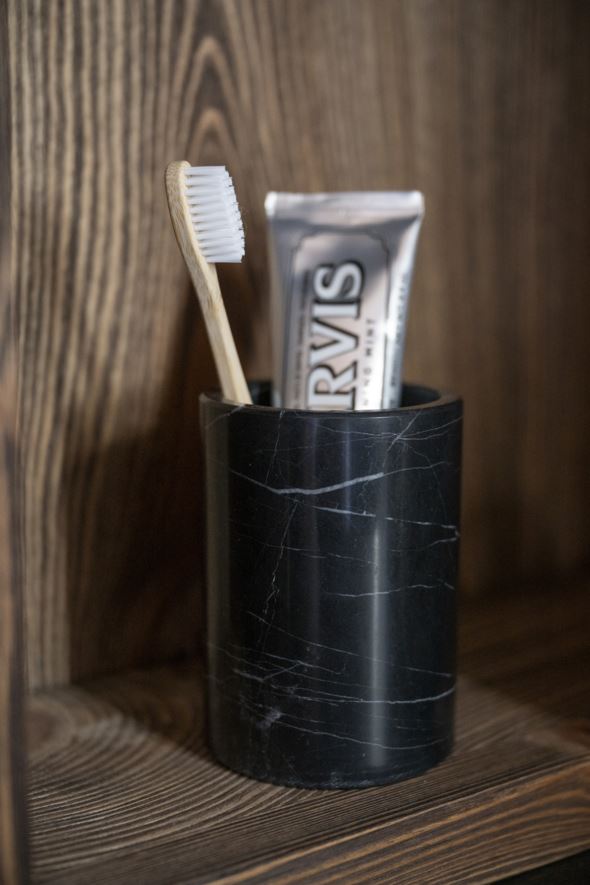 Tandborsthållare svart - 2