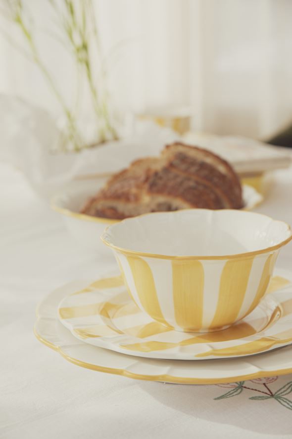 Tallrik gul - 2