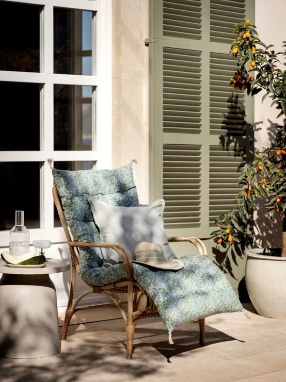 Trädgårdsbord sand - 3