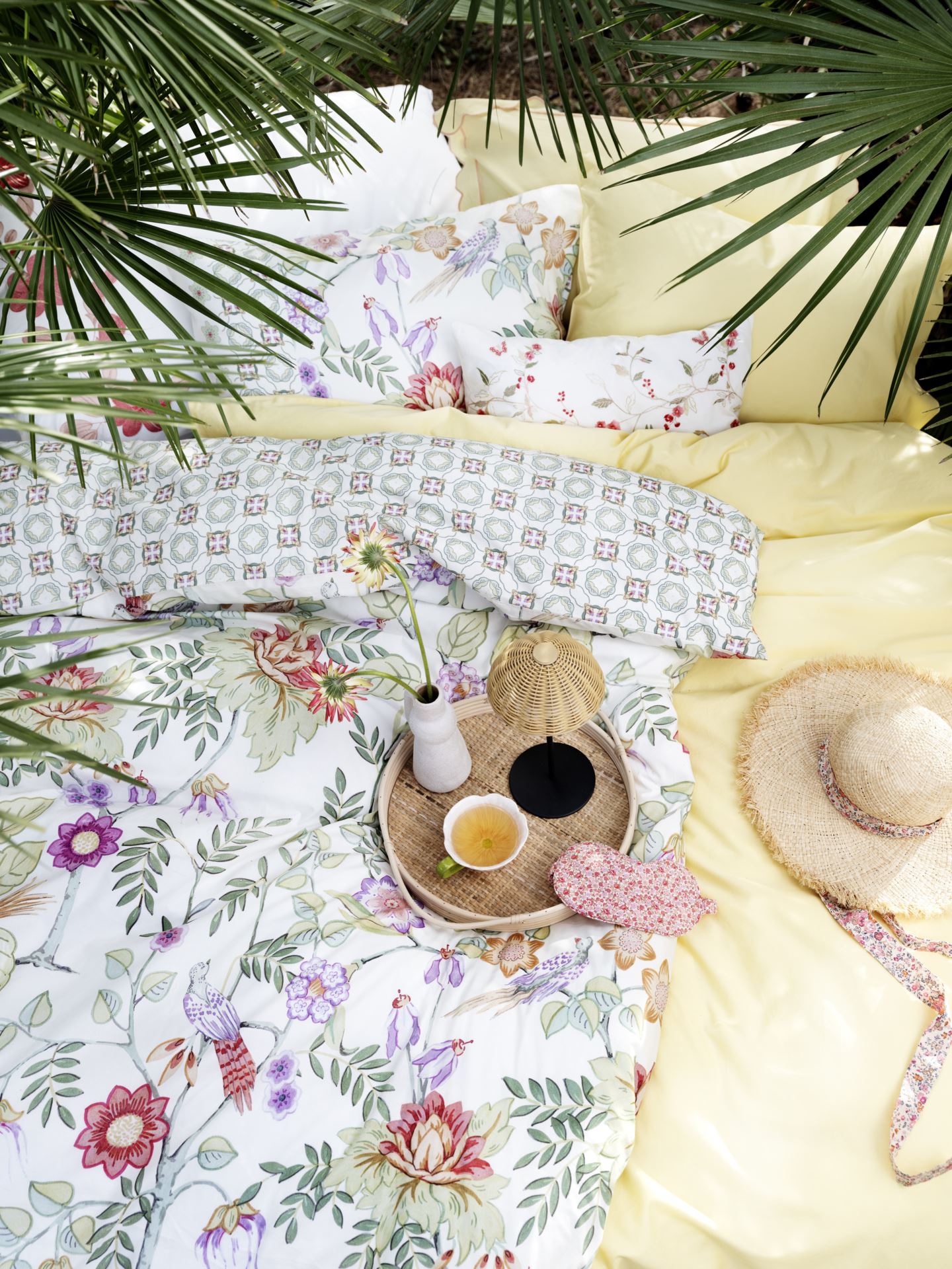 Påslakanset i satin ljusgul - 2