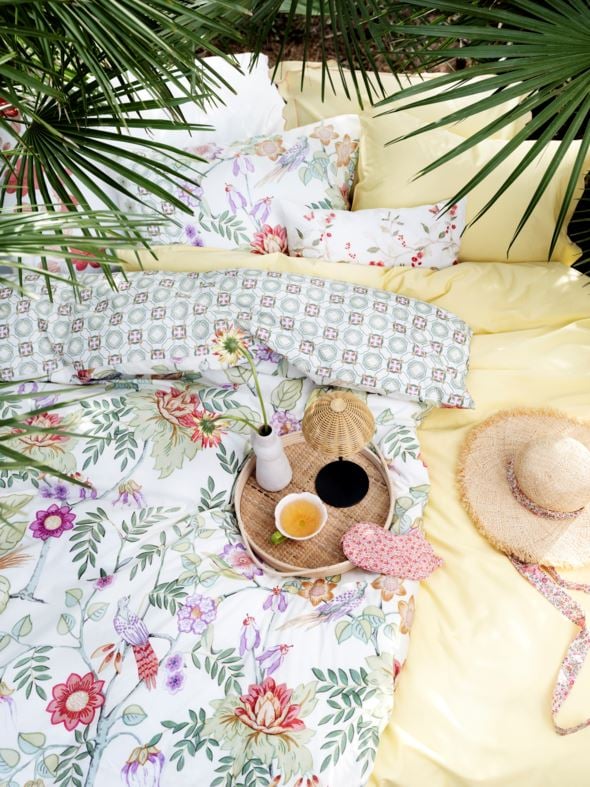 Påslakanset i satin ljusgul - 2