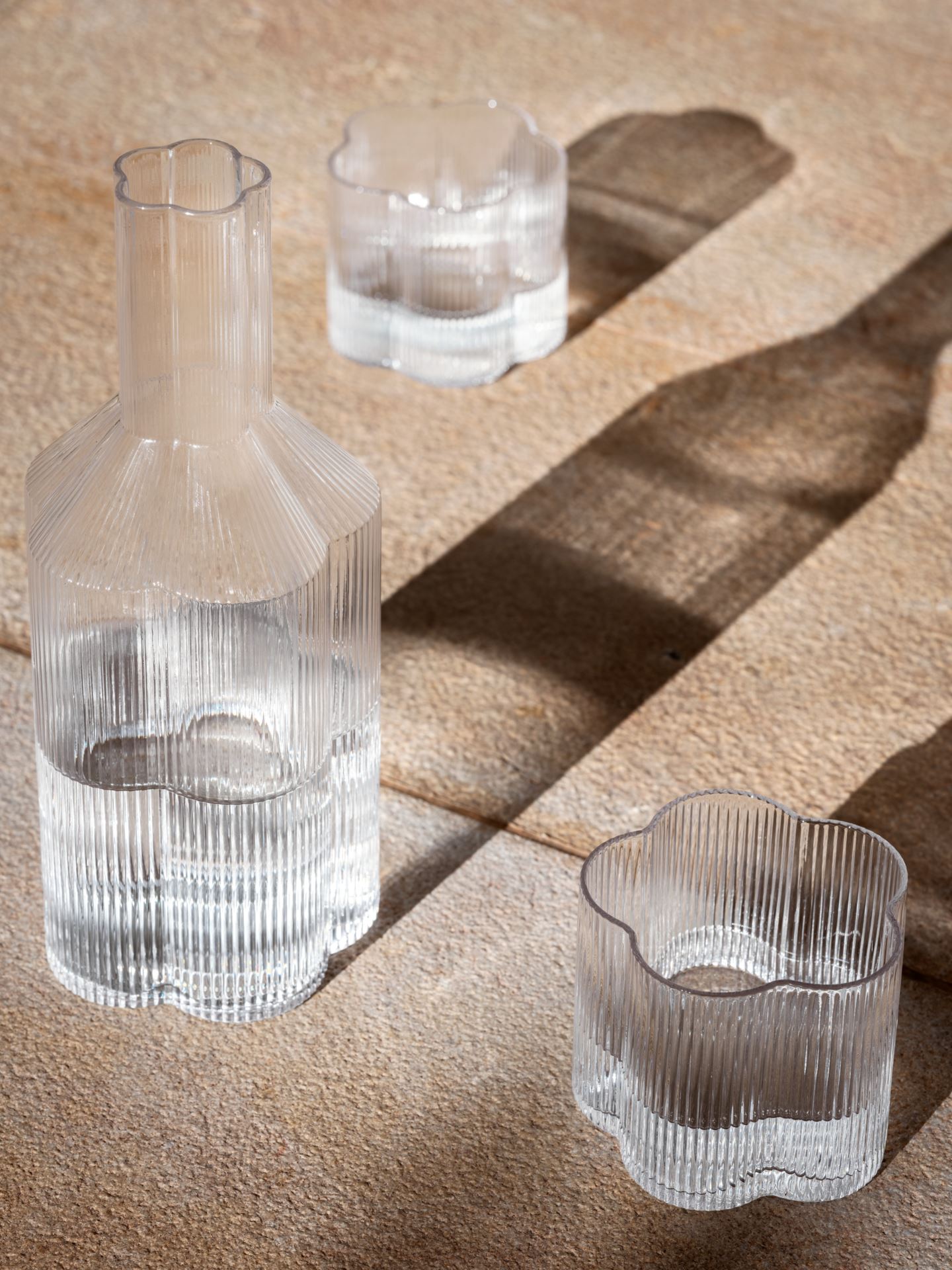 Vattenkaraff transparent - 2