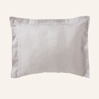 Birgitta örngott i satin offwhite
