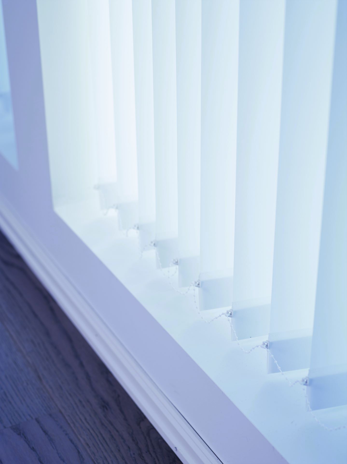 Mörkläggande lameller vit - 4