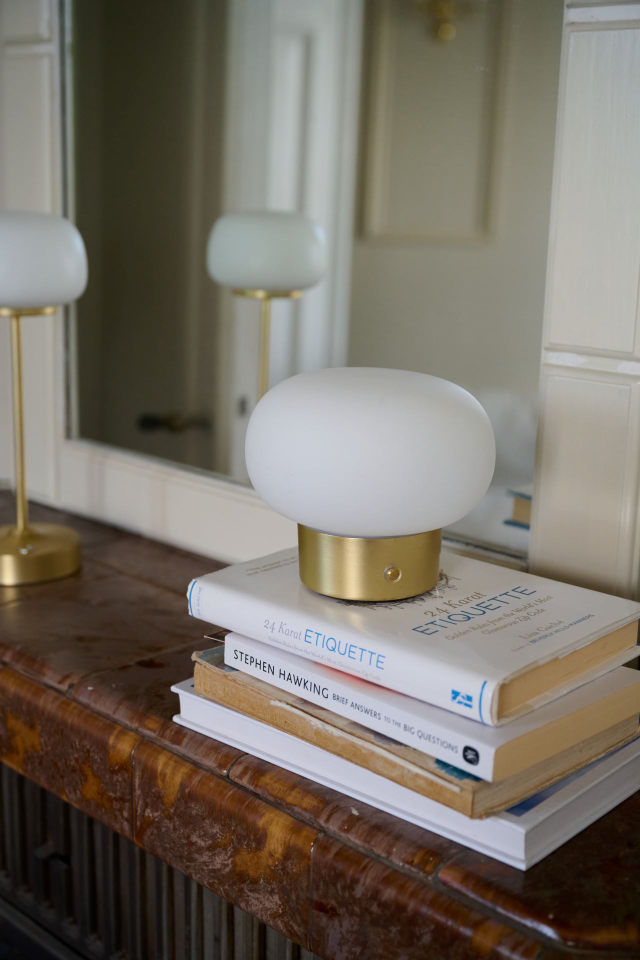 Batteridriven lampa mässing - 2