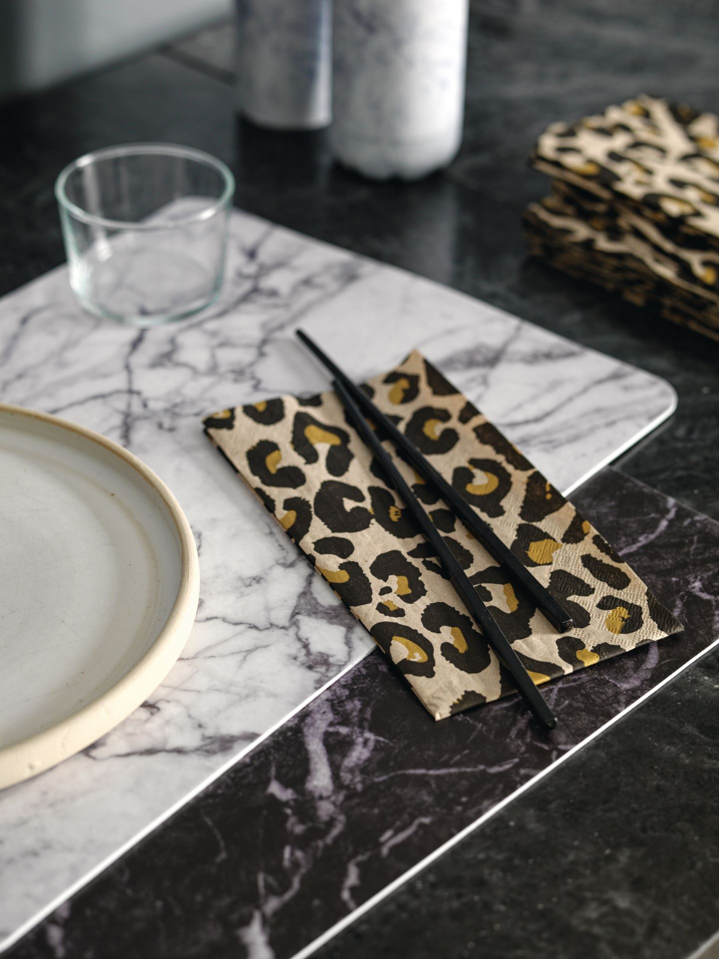 Bordstablett vit - 2