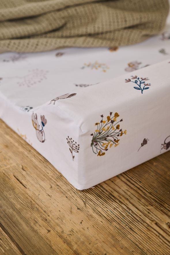 Skötunderlägg multi/vit - 2