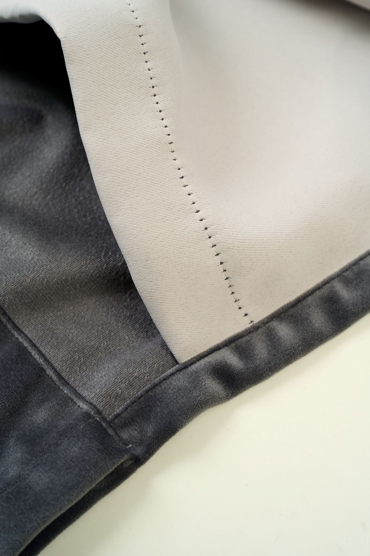 Ljusdämpande gardin grå - 4