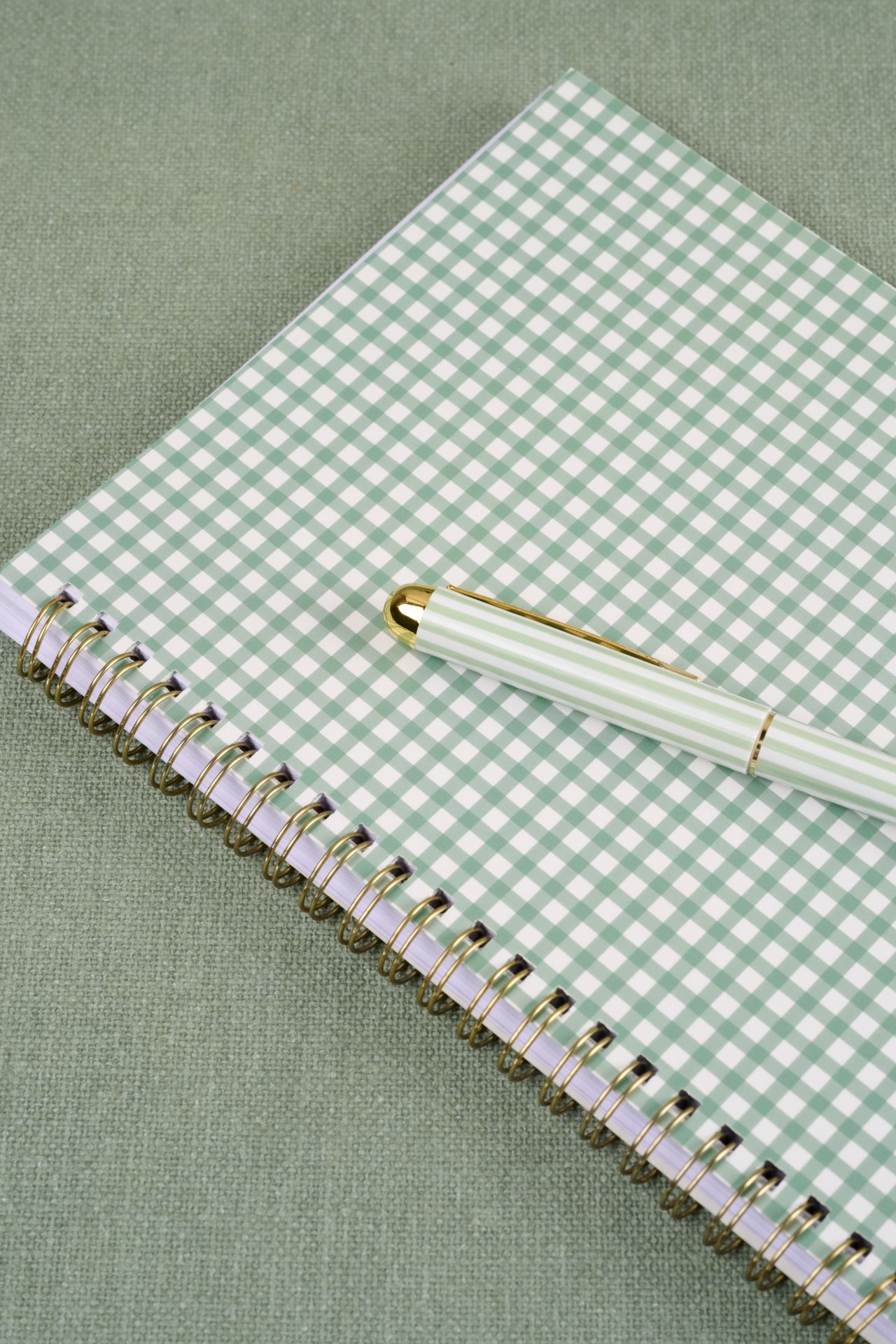 Anteckningsbok a5 olivgrön - 2