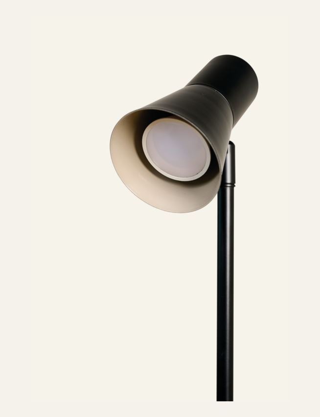 Golvlampa svart - 2