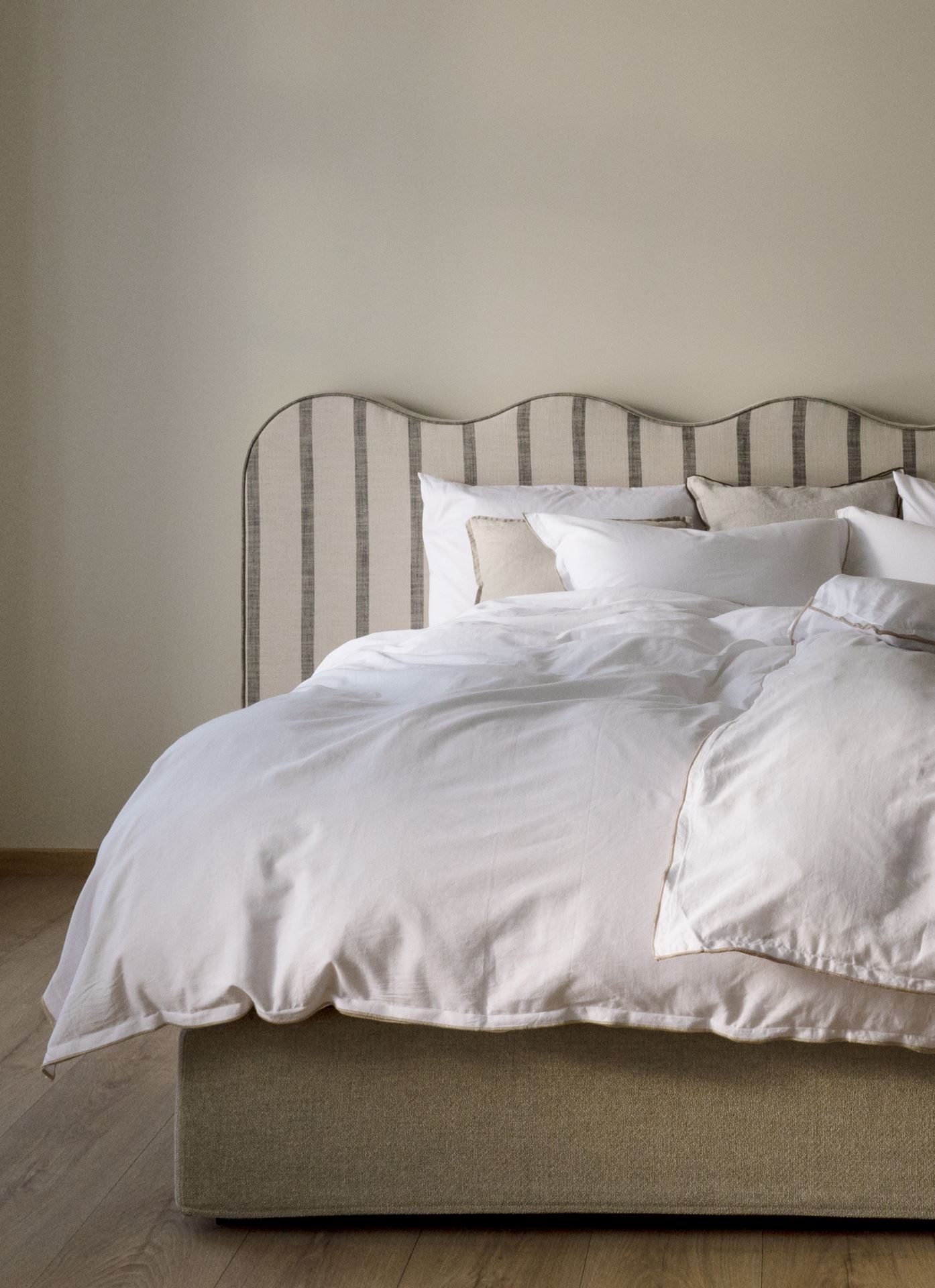 Sänggavel multi/beige - 3