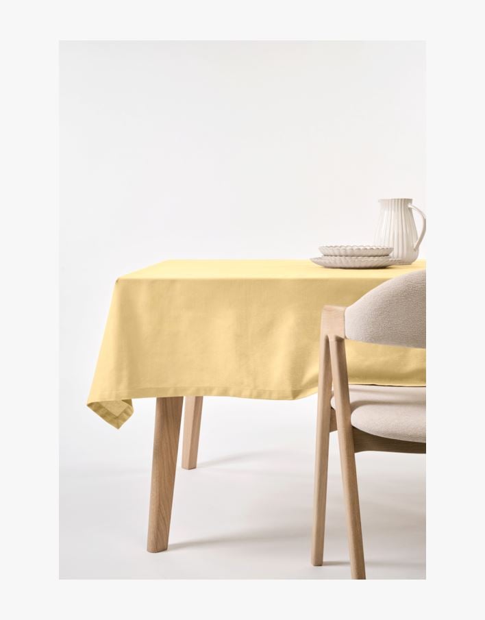 Duk ljusgul - 140x250 cm ljusgul - 1