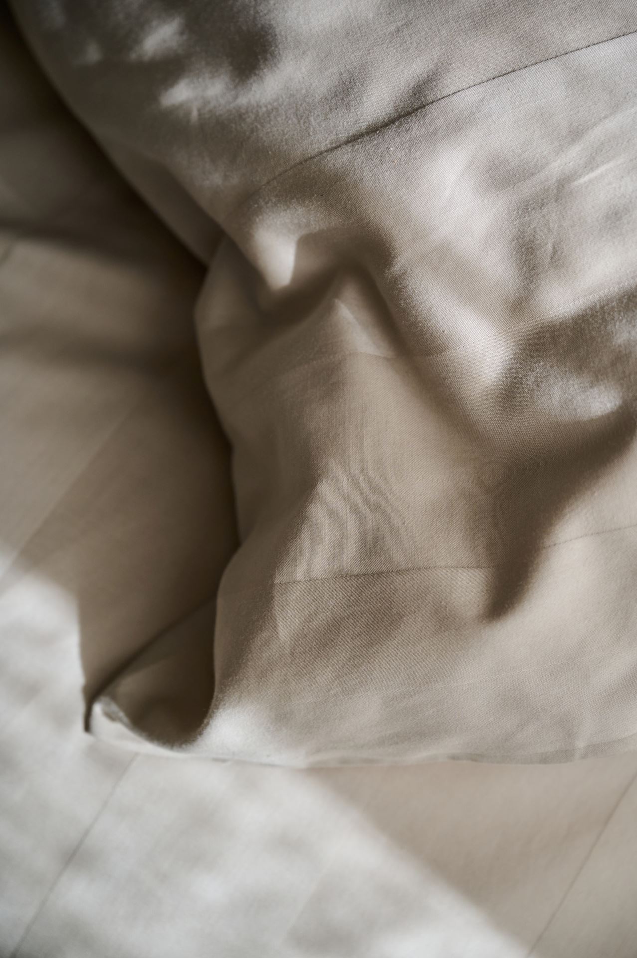 Påslakanset i satin ljusbeige - 3