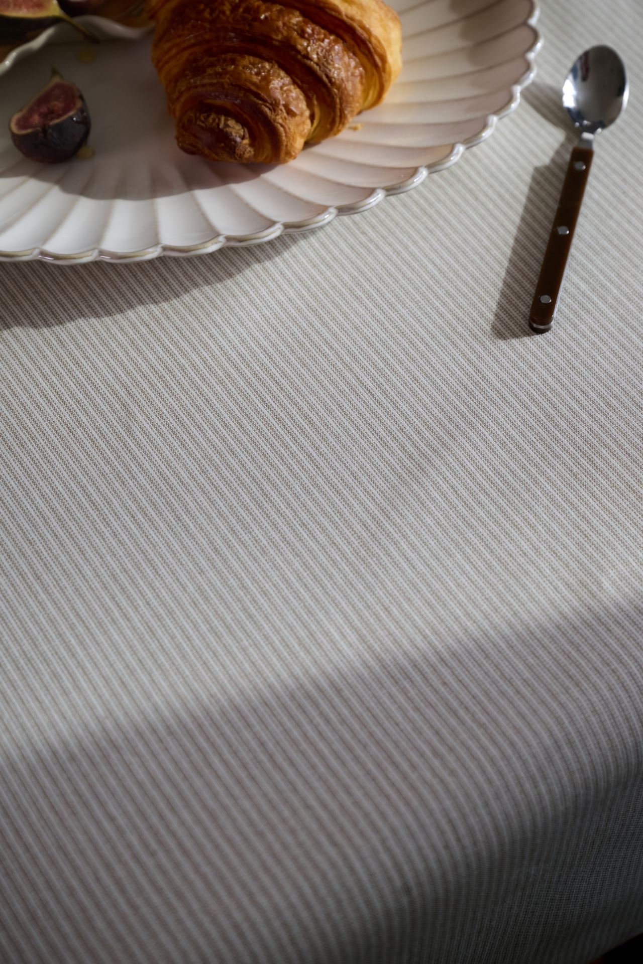 Avtorkningsbar duk beige - 140x250 cm beige - 1