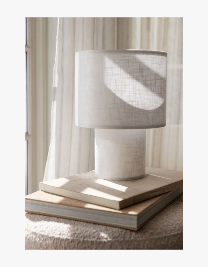 Bordslampa vit - 23x23x31 cm vit - 1