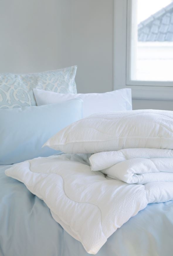 Svalt fibertäcke + kudde vit - 3