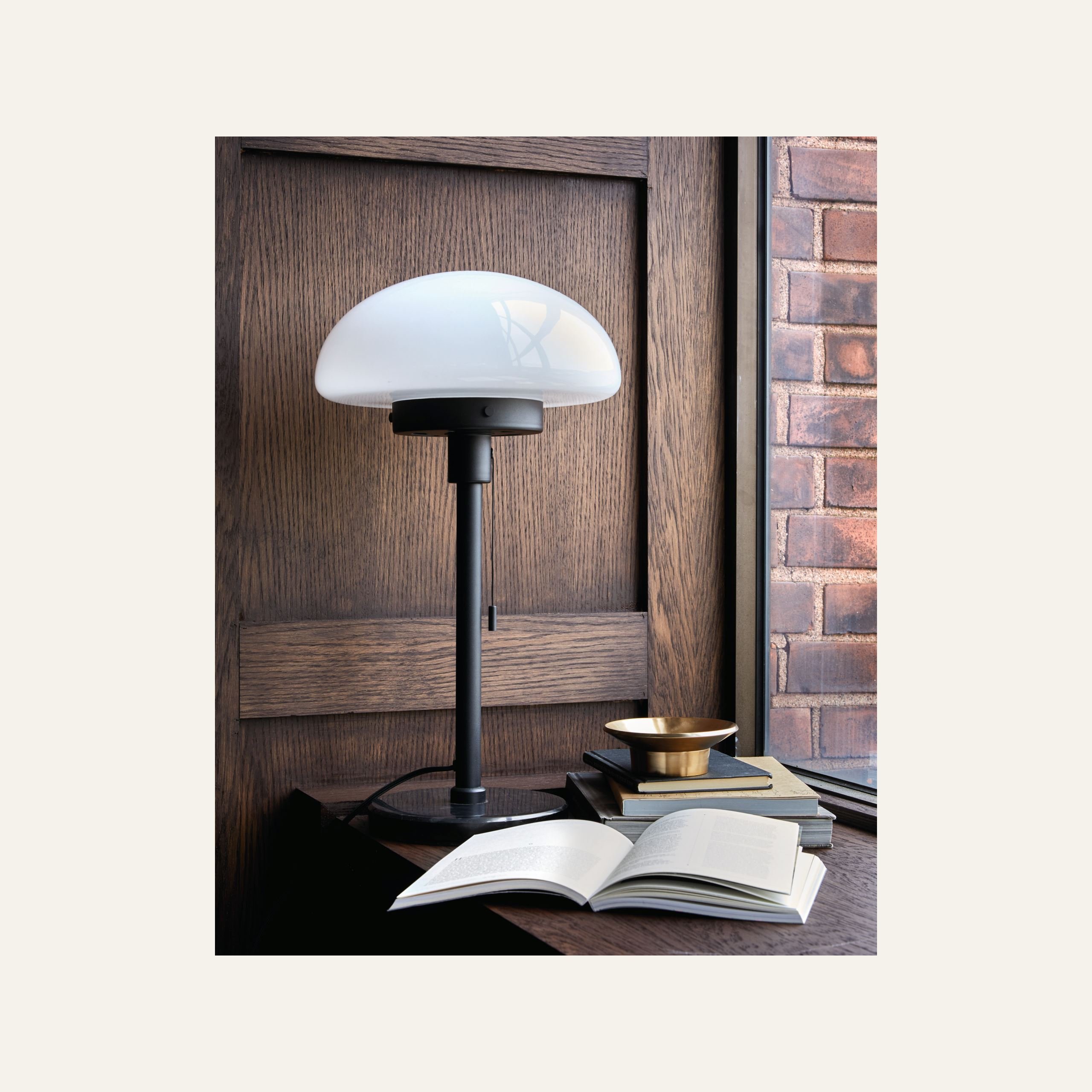 Bordslampa svart - 2