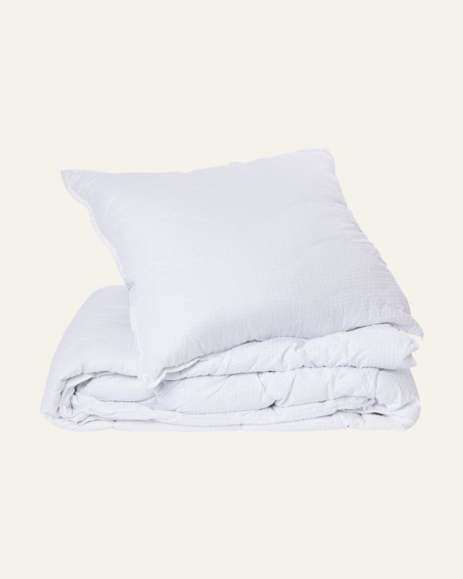 Svalt fibertäcke + kudde vit - 150x210 cm vit - 1