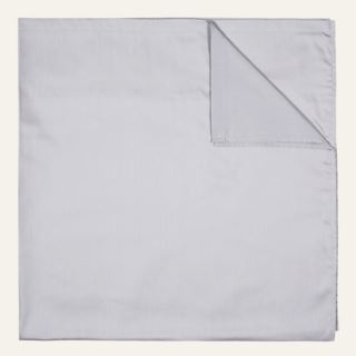 Soft Satin underlakan ljusgrå