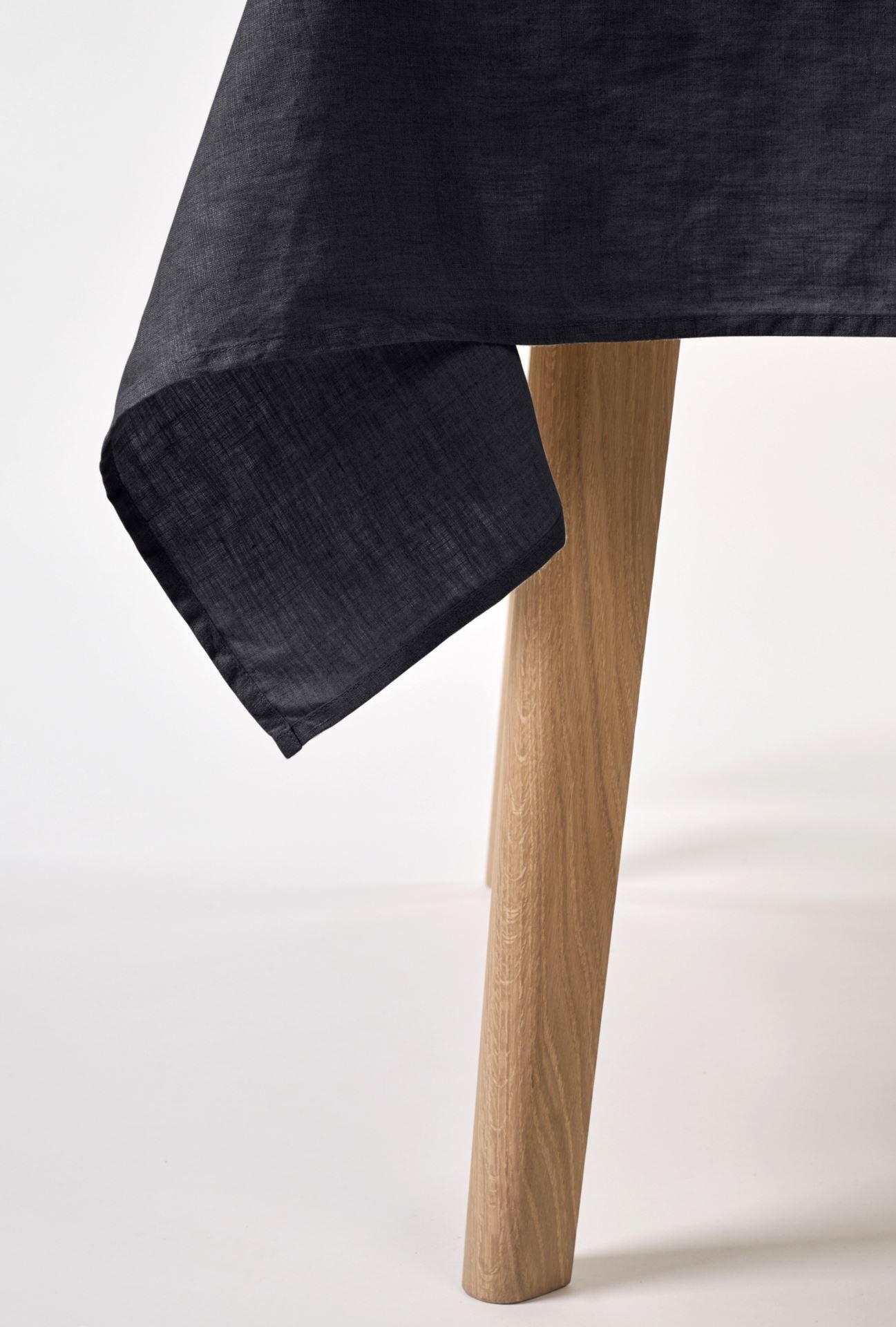 Linneduk svart - 5
