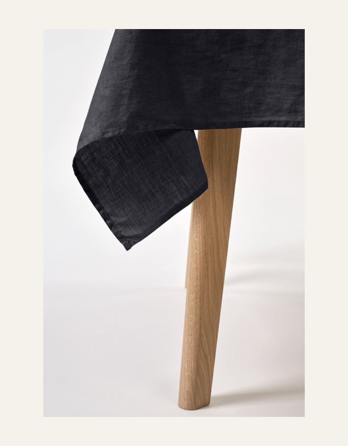 Linneduk svart - 5