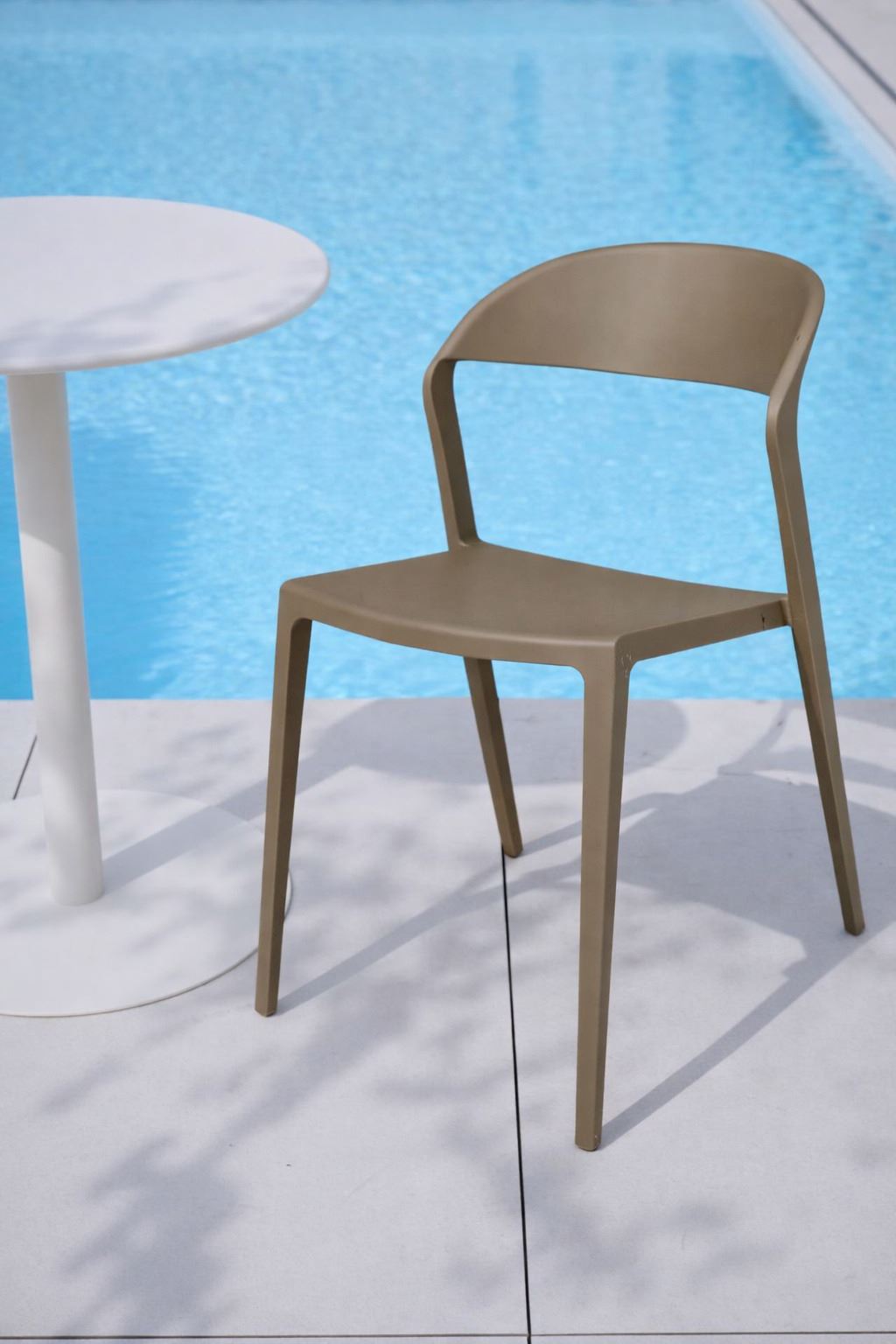 Stol mörk beige - 3