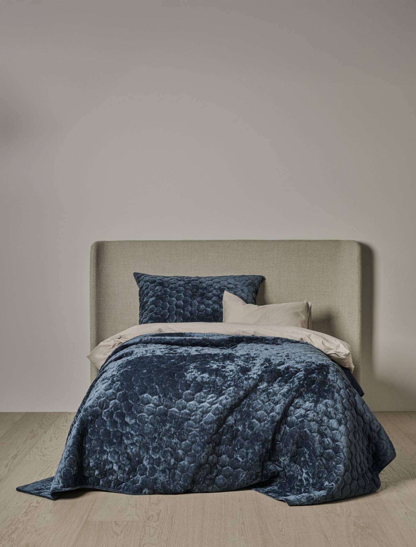 Överkast mörkblå - 150x240 cm mörkblå - 1